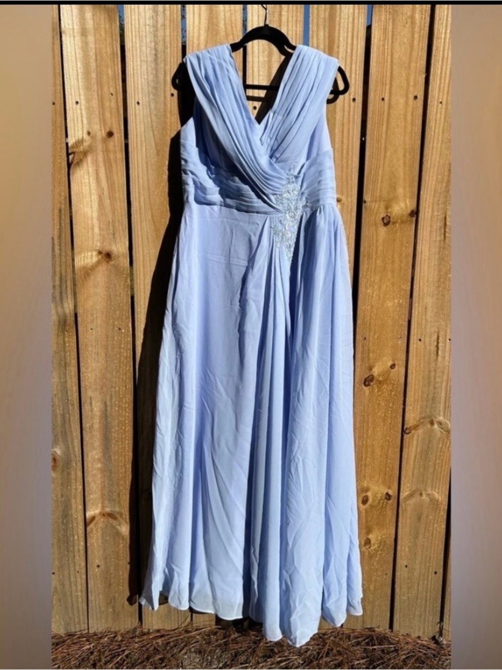 A-Line Pleated Mother-of-the-bride dress. Size 16, NWT!